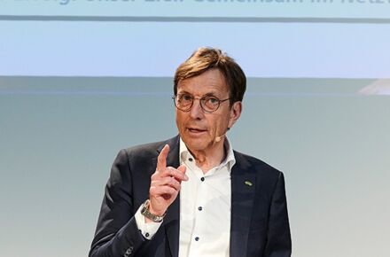 Wolf Matthias Mang, Vorstandsvorsitzender von HESSENMETALL